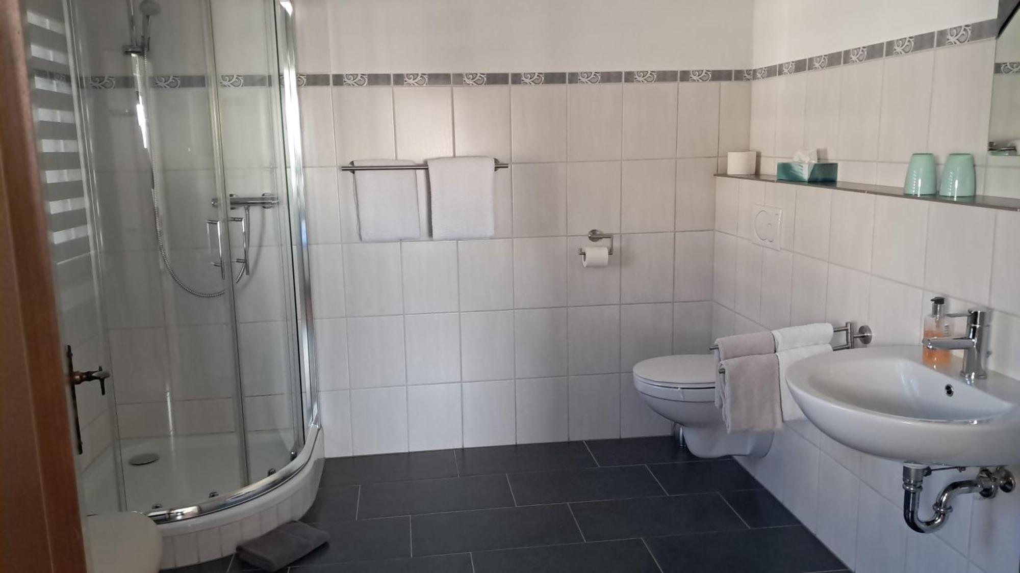 Ferienwohnung Moselnest Piesport Exterior foto